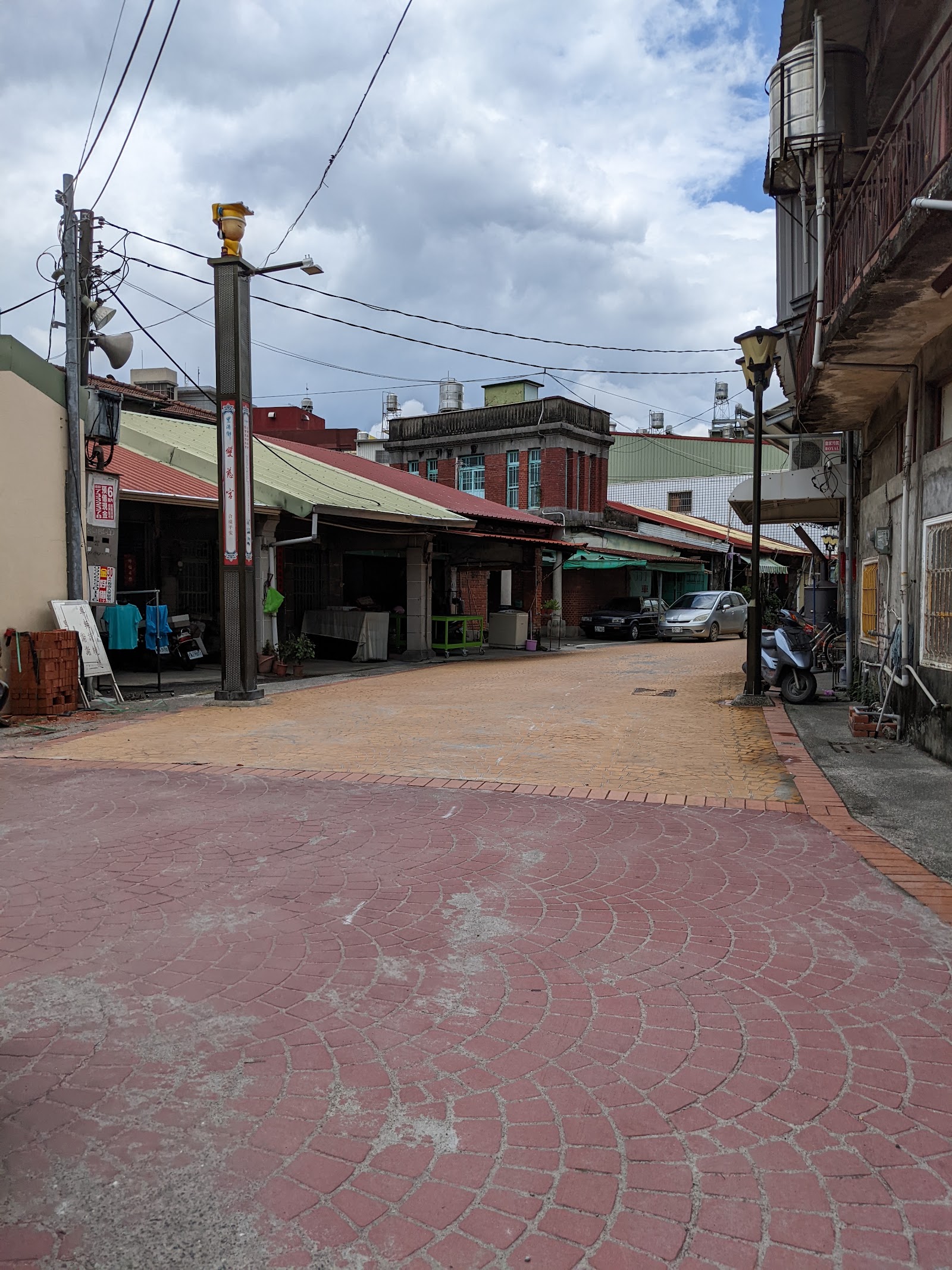 里港老街紅磚步道,歷史街廓與傳統建築