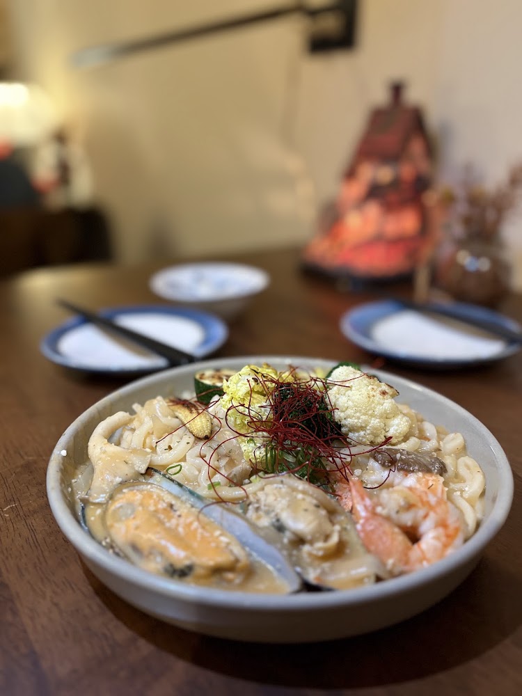 艸亭小料理甜點海鮮義大利麵