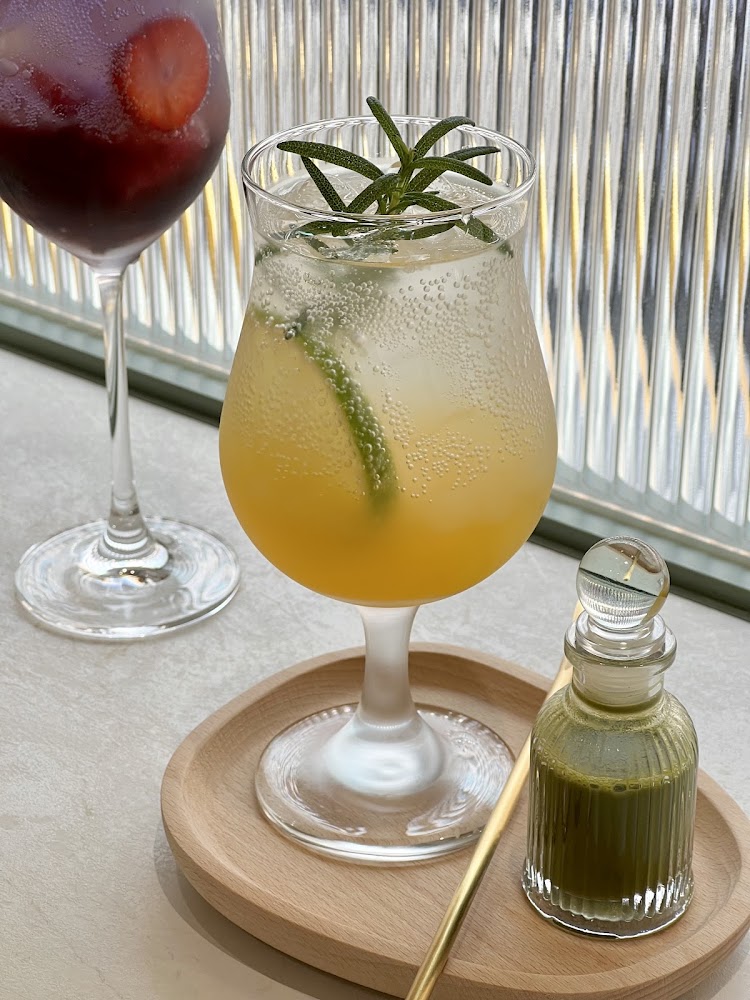 春暖Vembel兩杯特色飲品