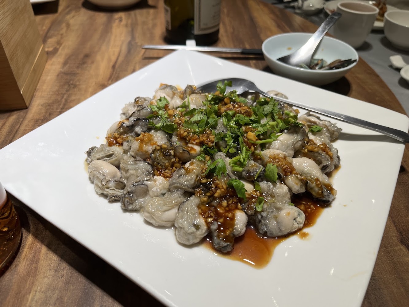 蒜泥牡蠣料理