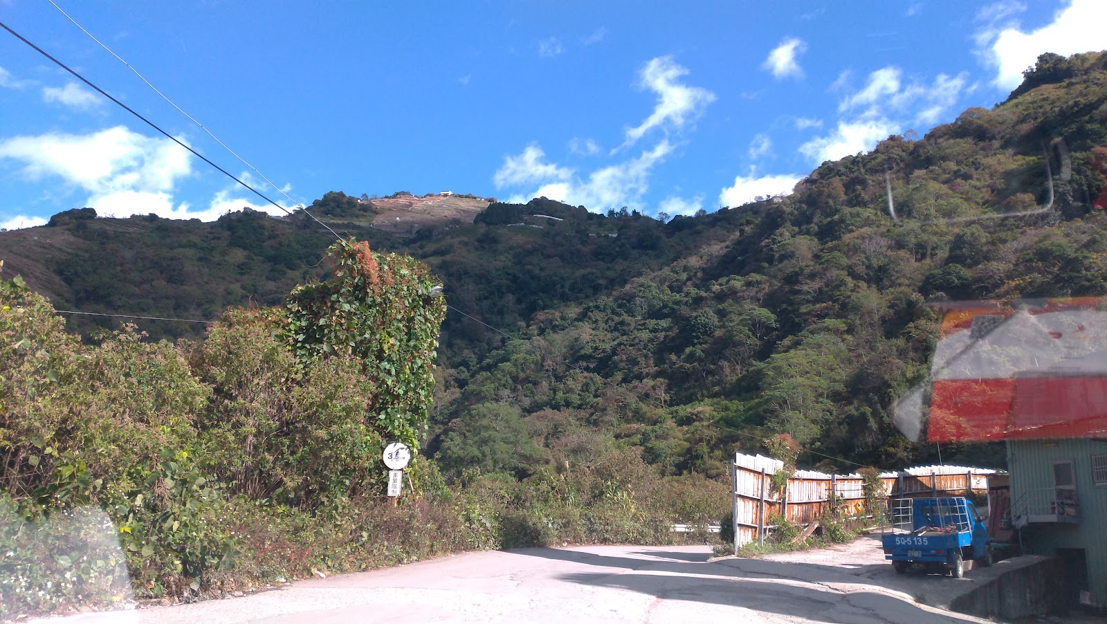 力行產業道路蜿蜒山路景觀