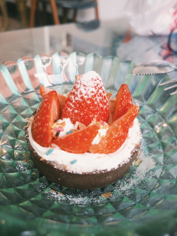 頂讓甜點店草莓塔
