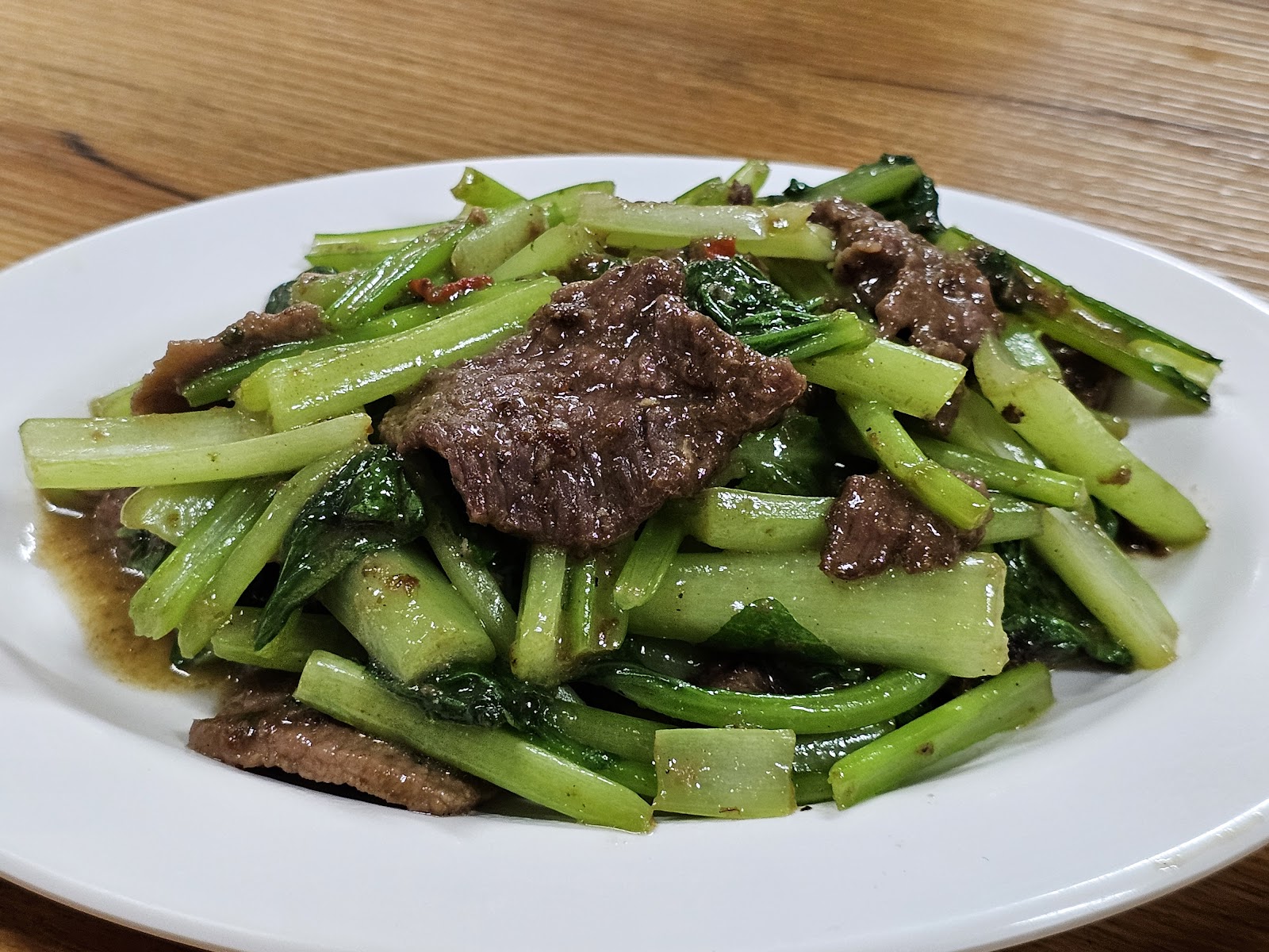 牛肉友芥藍炒牛肉料理