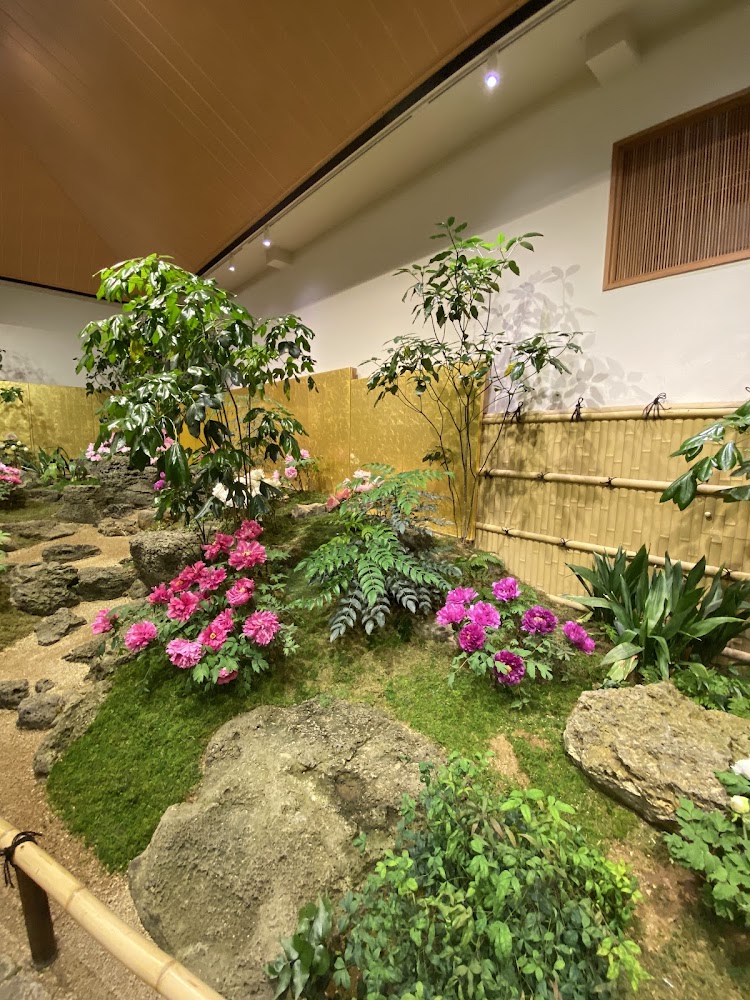 牡丹館室內日式花園與粉紅牡丹