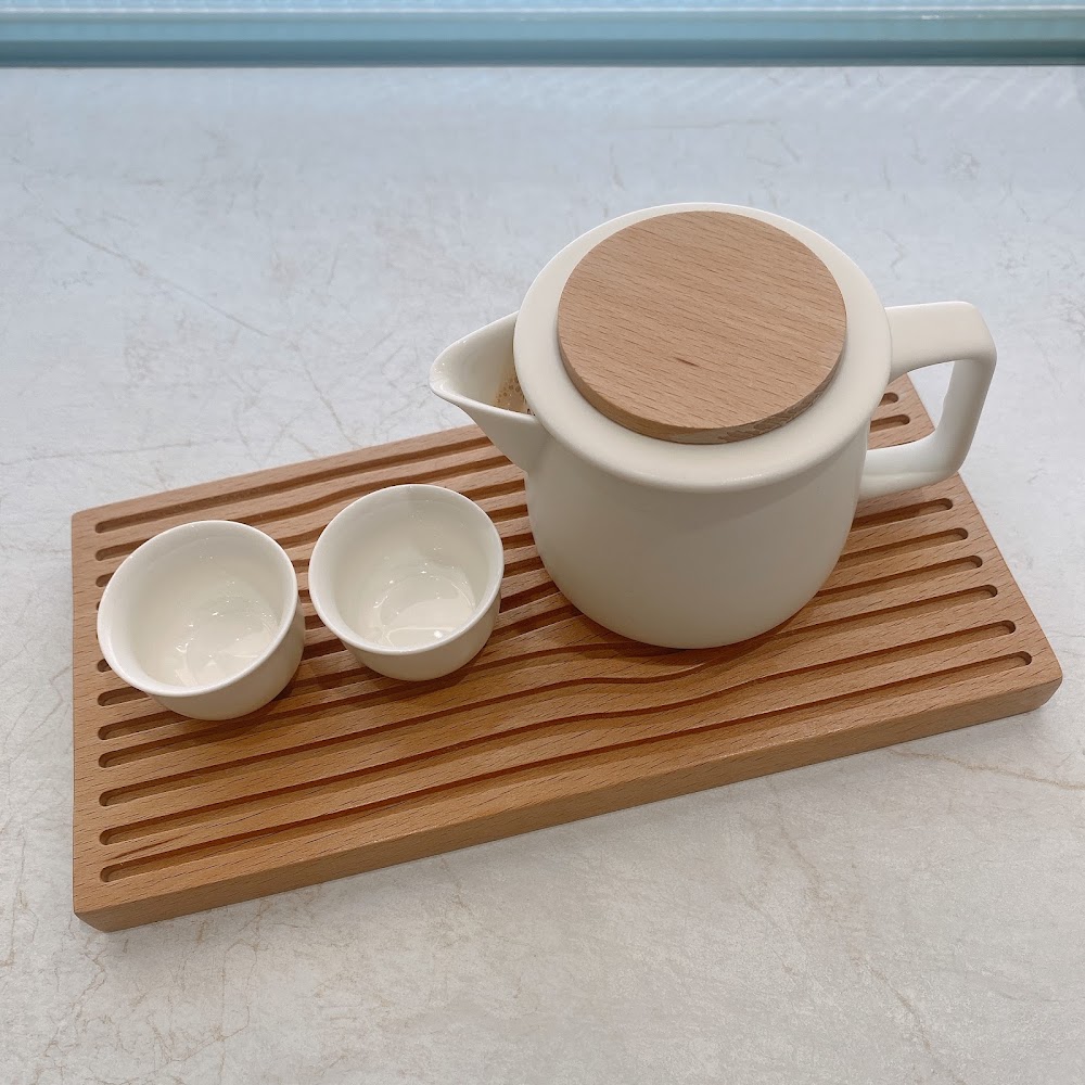 春暖Vembel白色茶壺與茶杯托盤