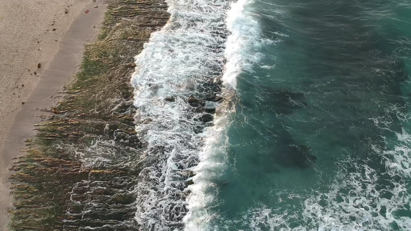 老梅綠石槽 空拍 俯瞰 海岸 新北