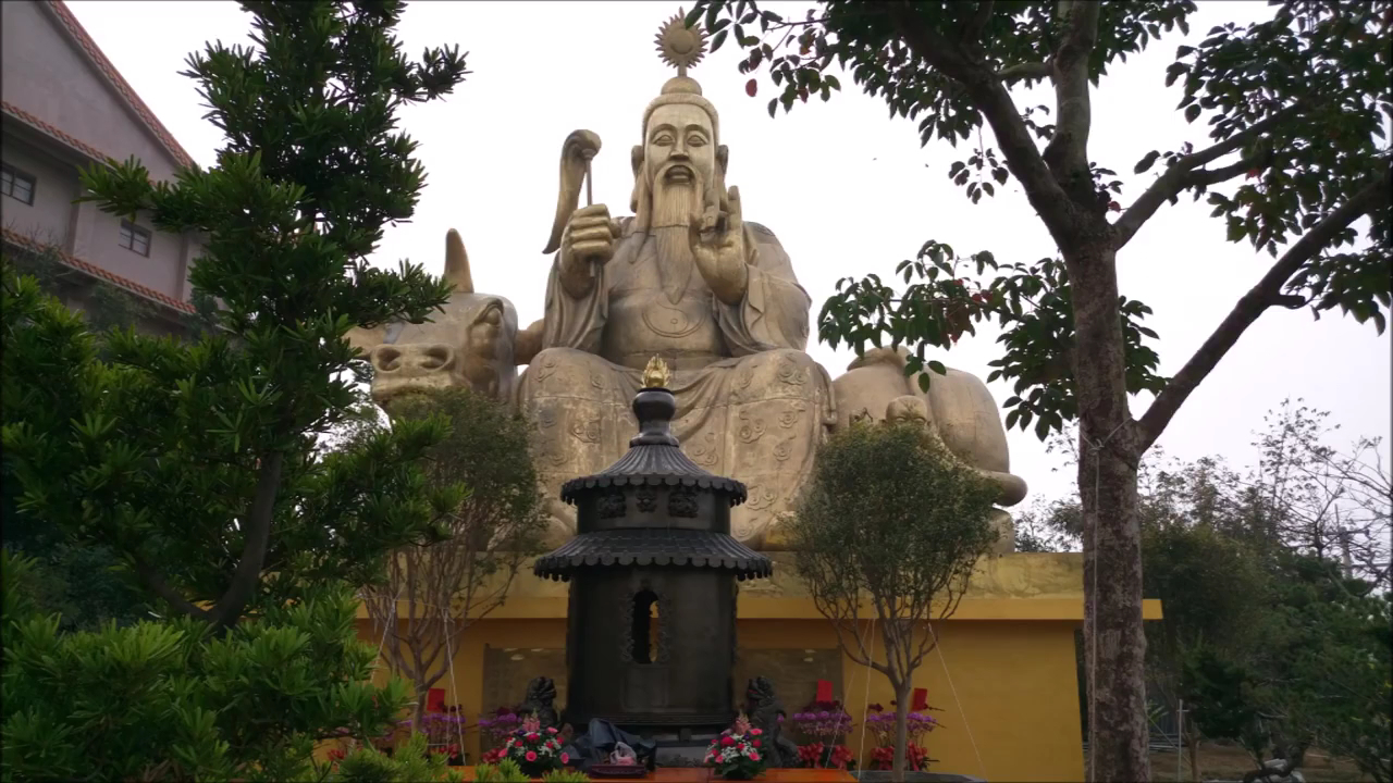 義竹五間厝代天院院內神像與香爐,嘉義義竹廟宇巡禮