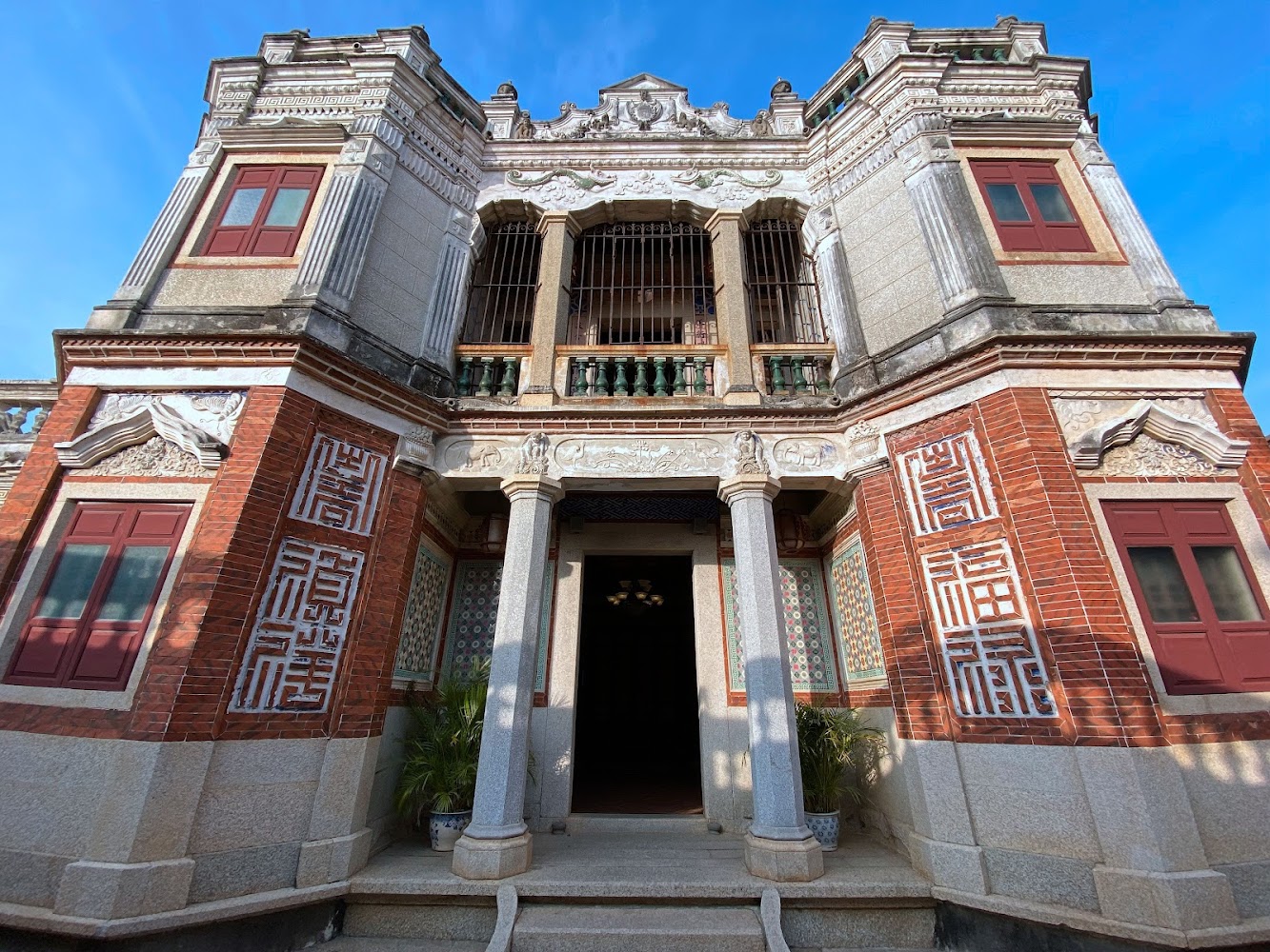 得月樓旁閩洋混合建築