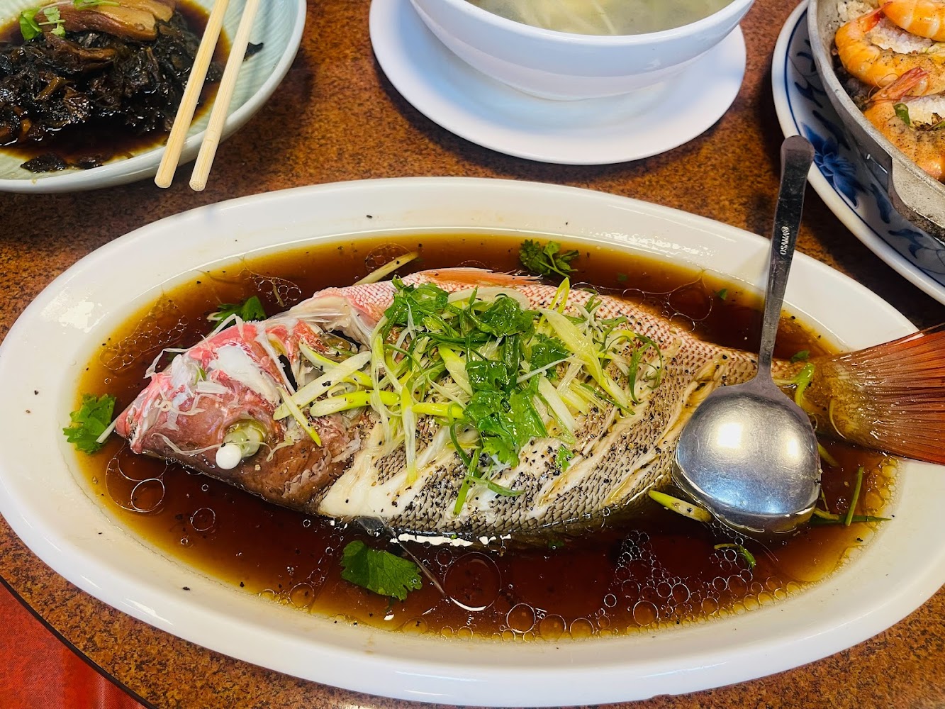 清蒸魚料理