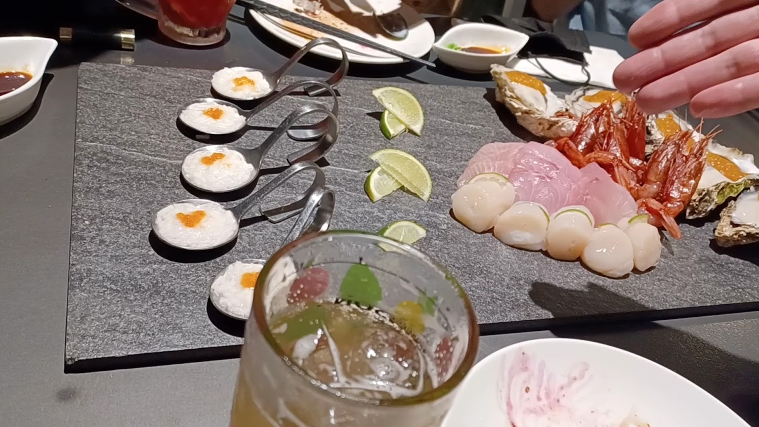 精緻生食海鮮拼盤