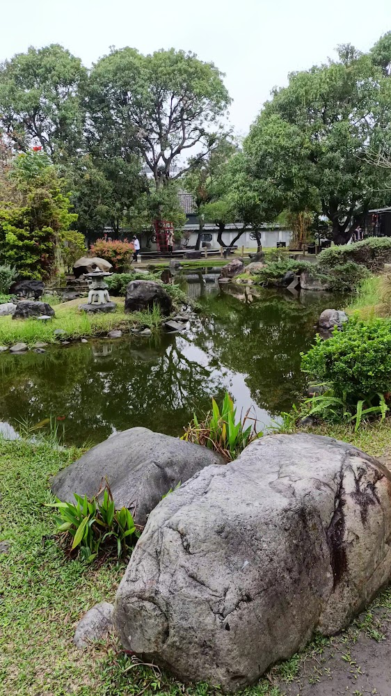 奇木風景館周邊日式庭園池塘與綠植景觀