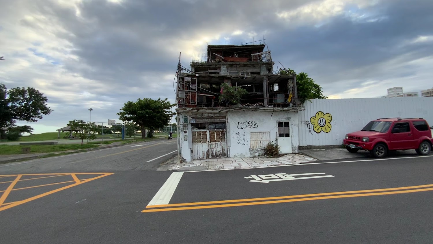 台東阿伯小白屋街景角度