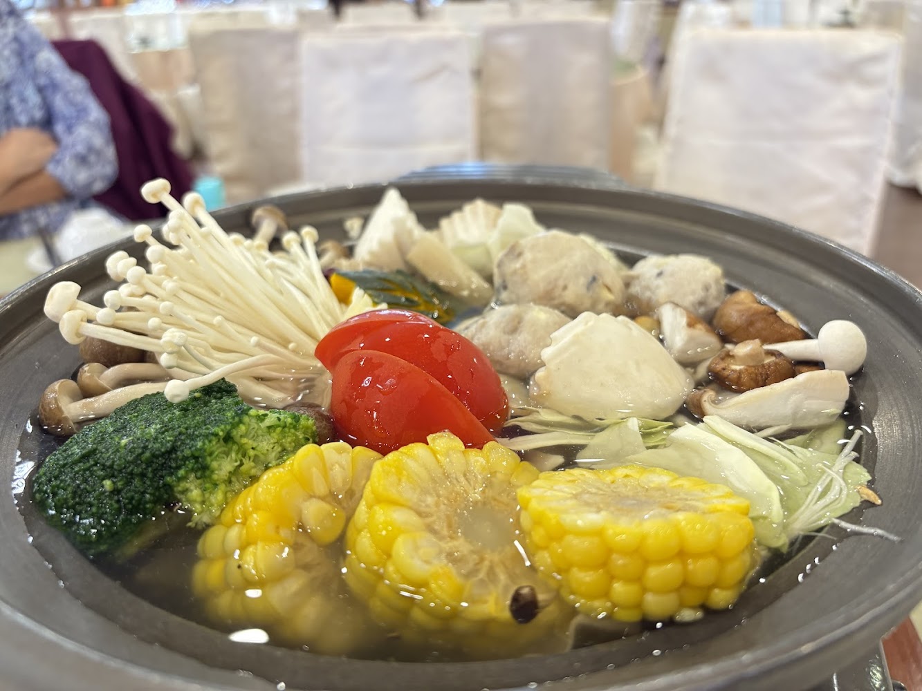 金都餐廳百菇鍋與蔬菜鍋物