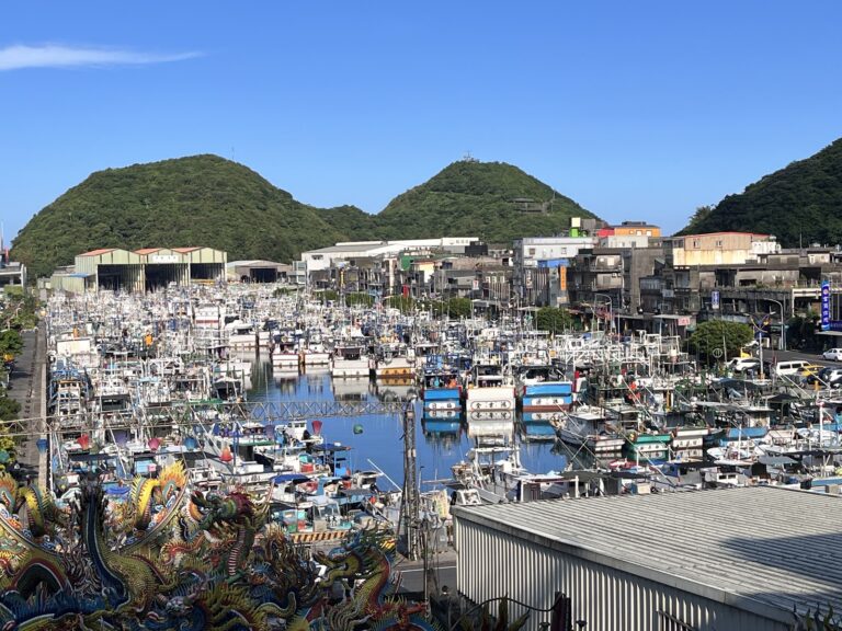 南方澳漁港全景停滿漁船宜蘭景點