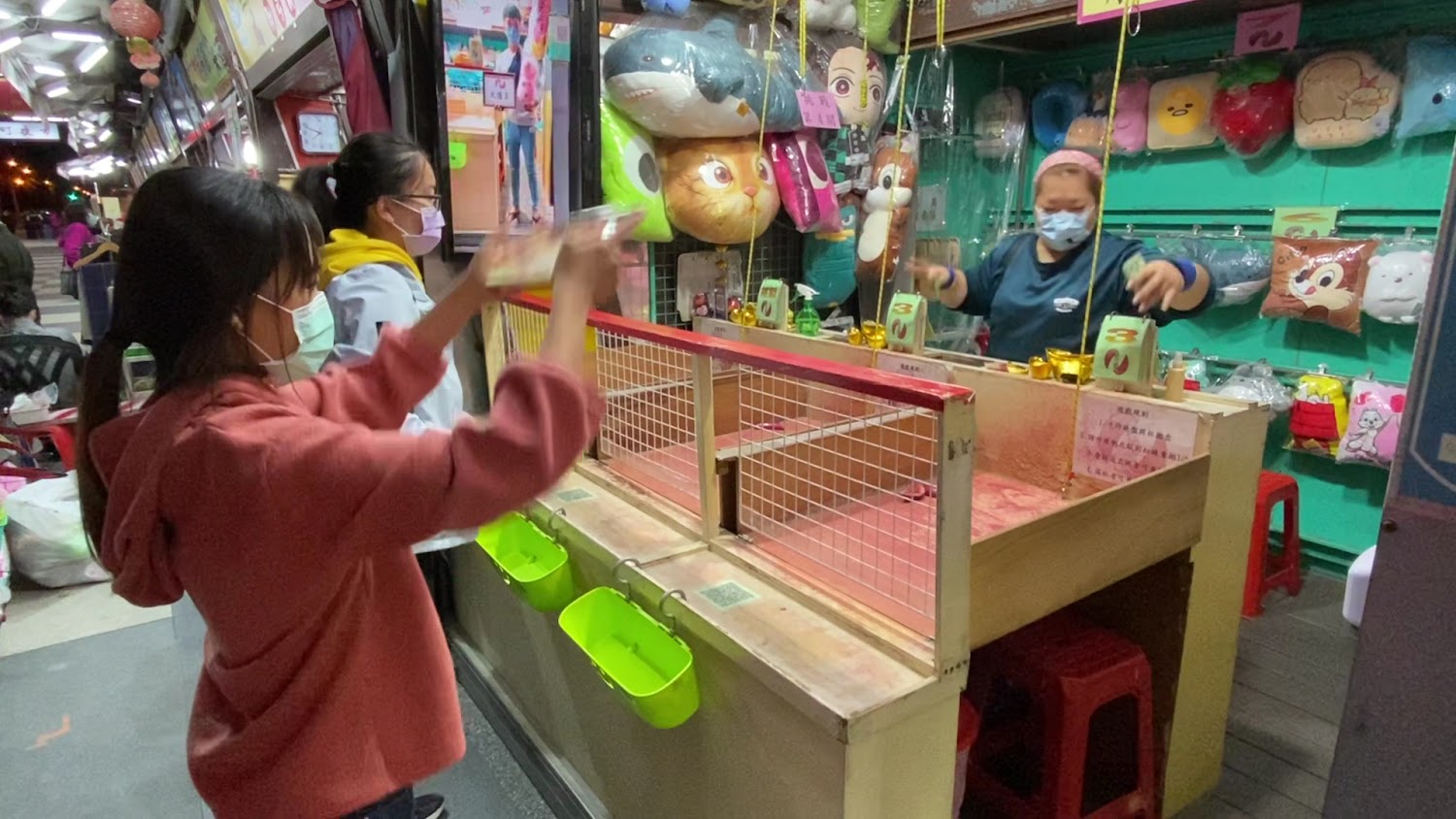 東大門夜市套圈圈遊戲攤位