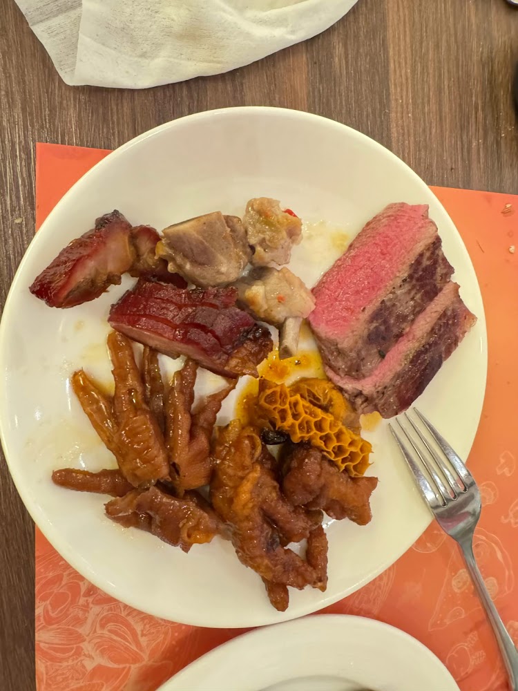 豐 FOOD 海陸百匯牛排叉燒滷味拼盤