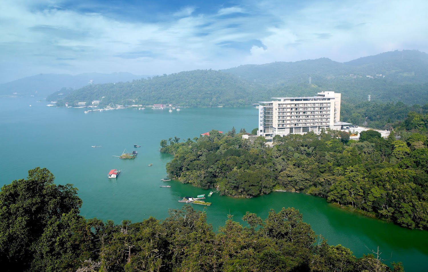 雲品溫泉酒店與日月潭湖景