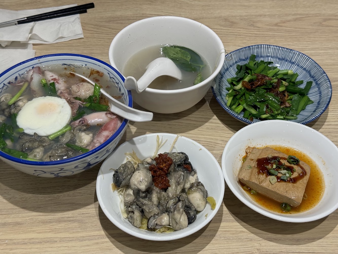源慶鮮蚵板橋店海鮮小吃組合