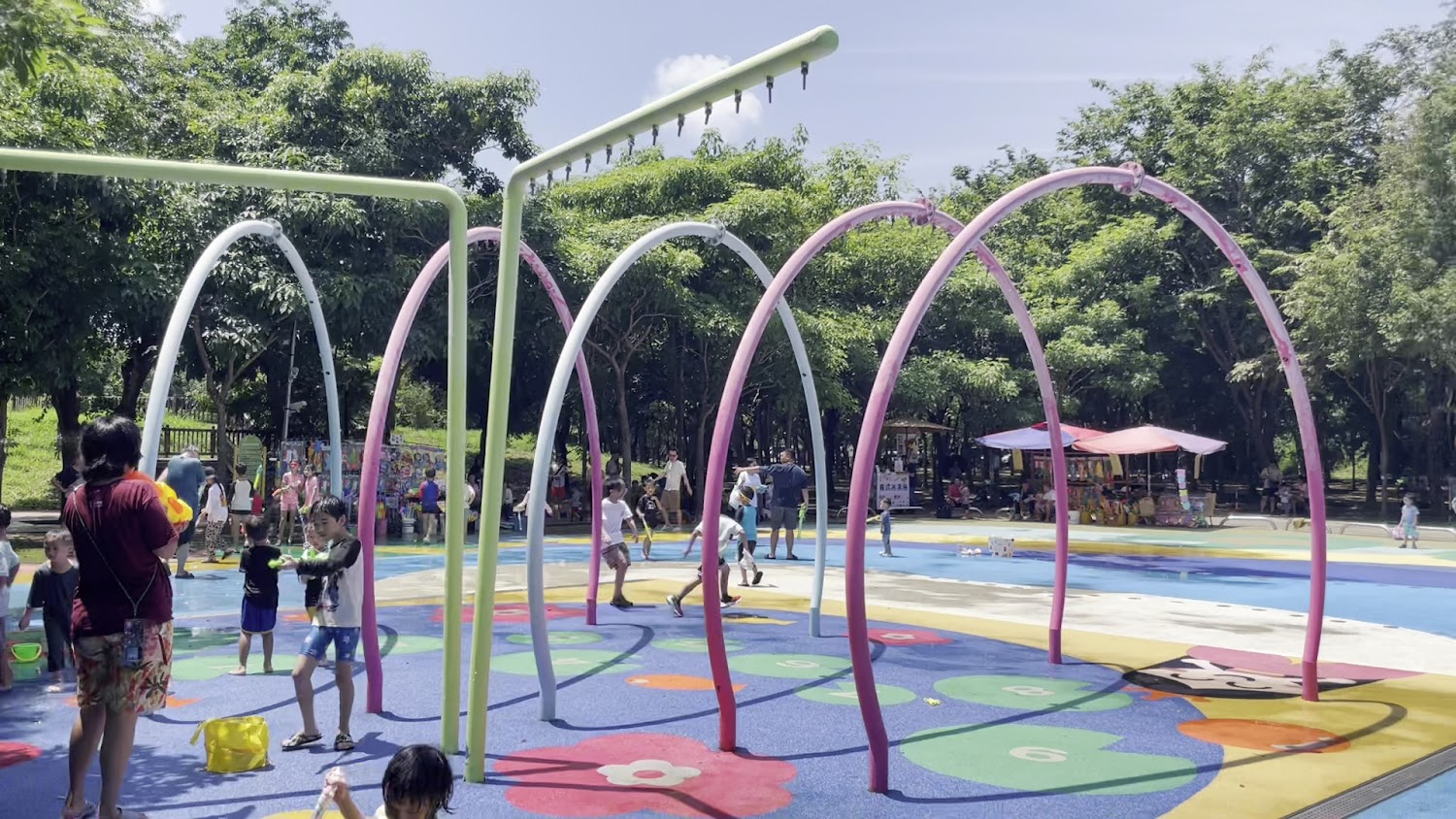 大雅中科公園戲水區多組噴水設施