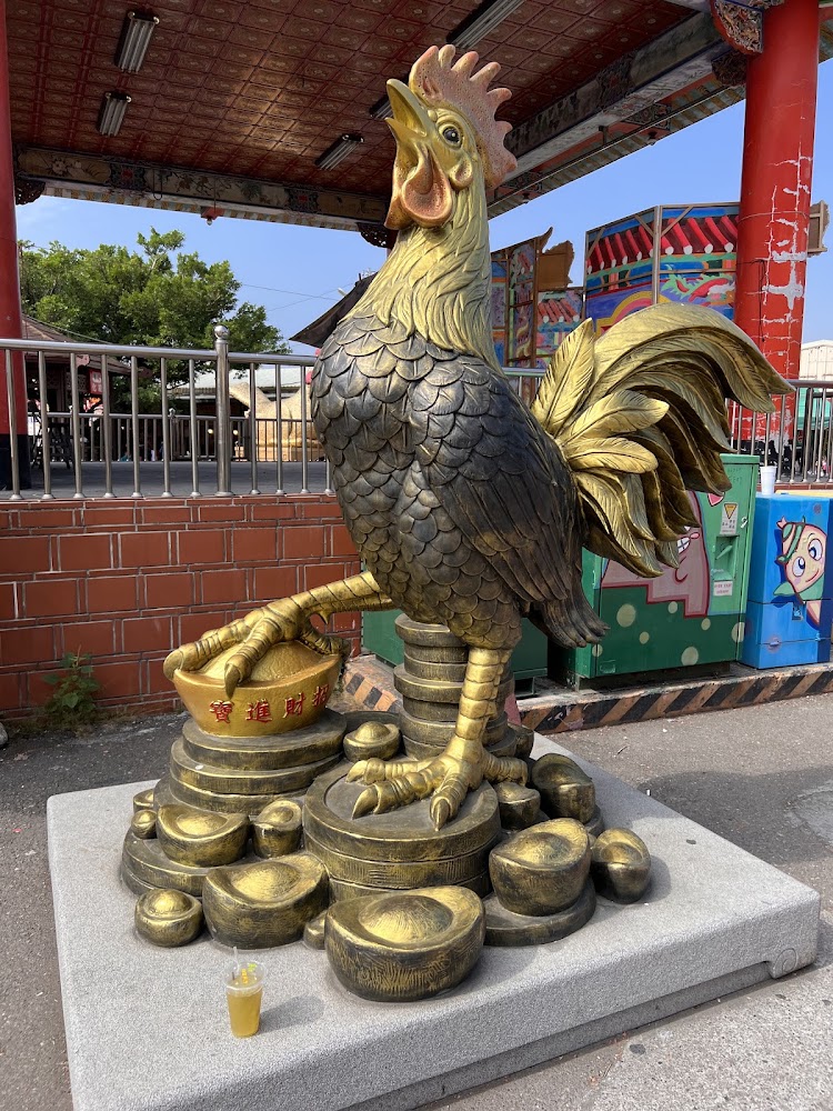 竹山紫南宮金雞雕像特寫