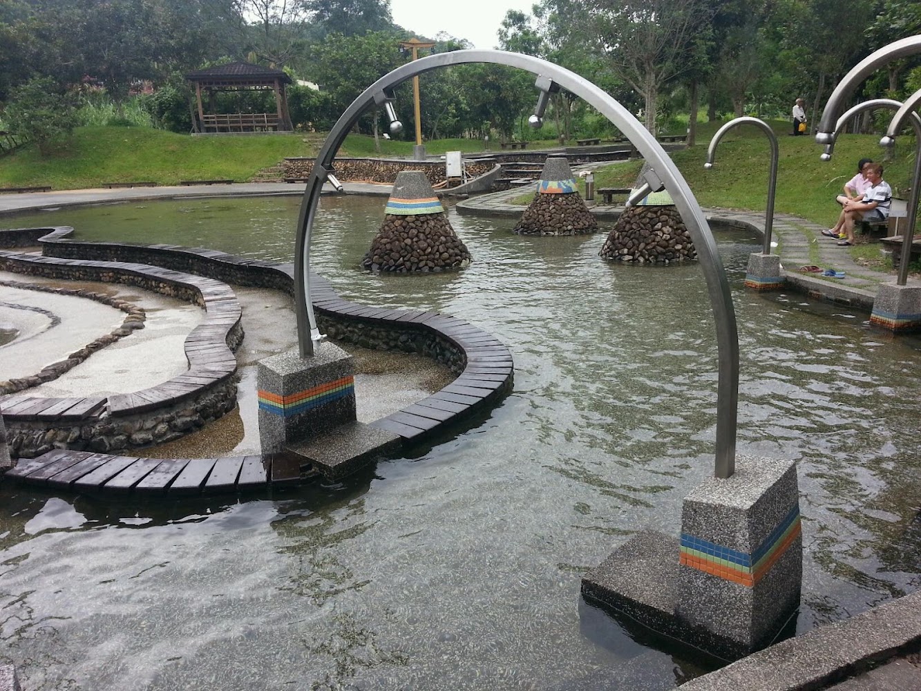 桃米親水公園戶外泡腳與親水設施
