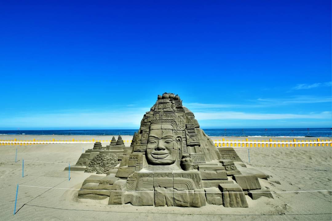 大安濱海樂園大型沙雕與海景