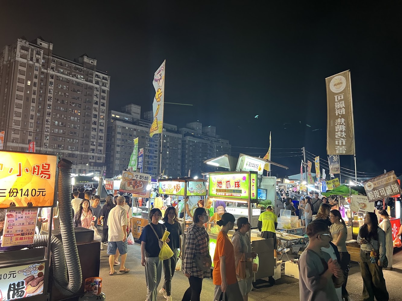 旱溪觀光夜市整體熱鬧街景