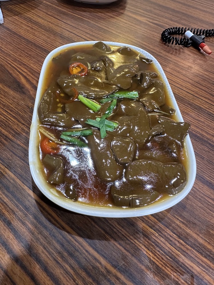 廟口鴨香飯滷味鴨血小菜