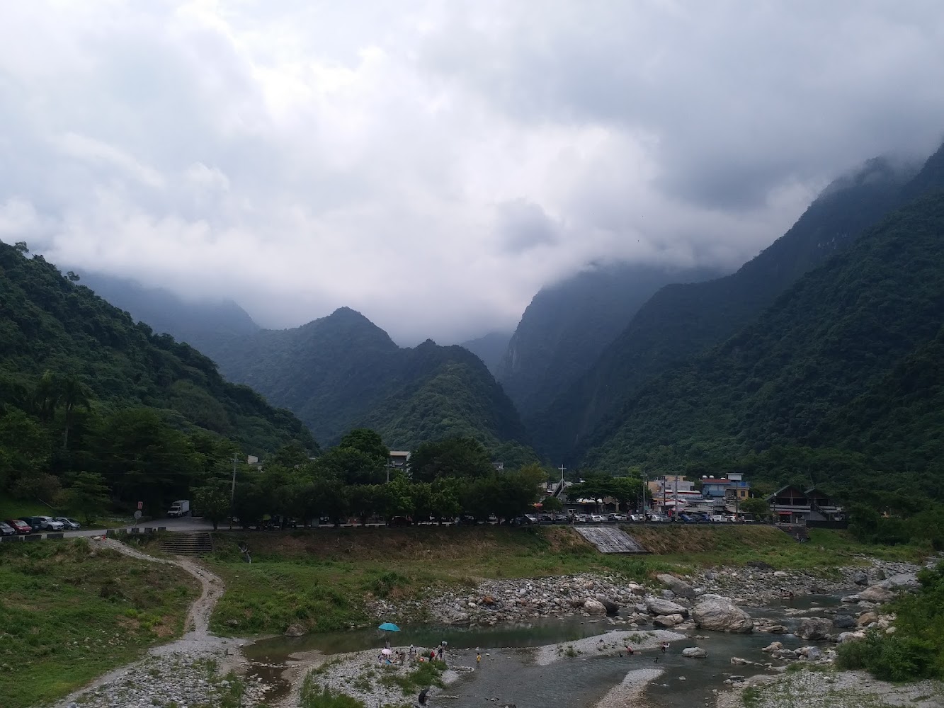 三棧溪山谷戲水景觀