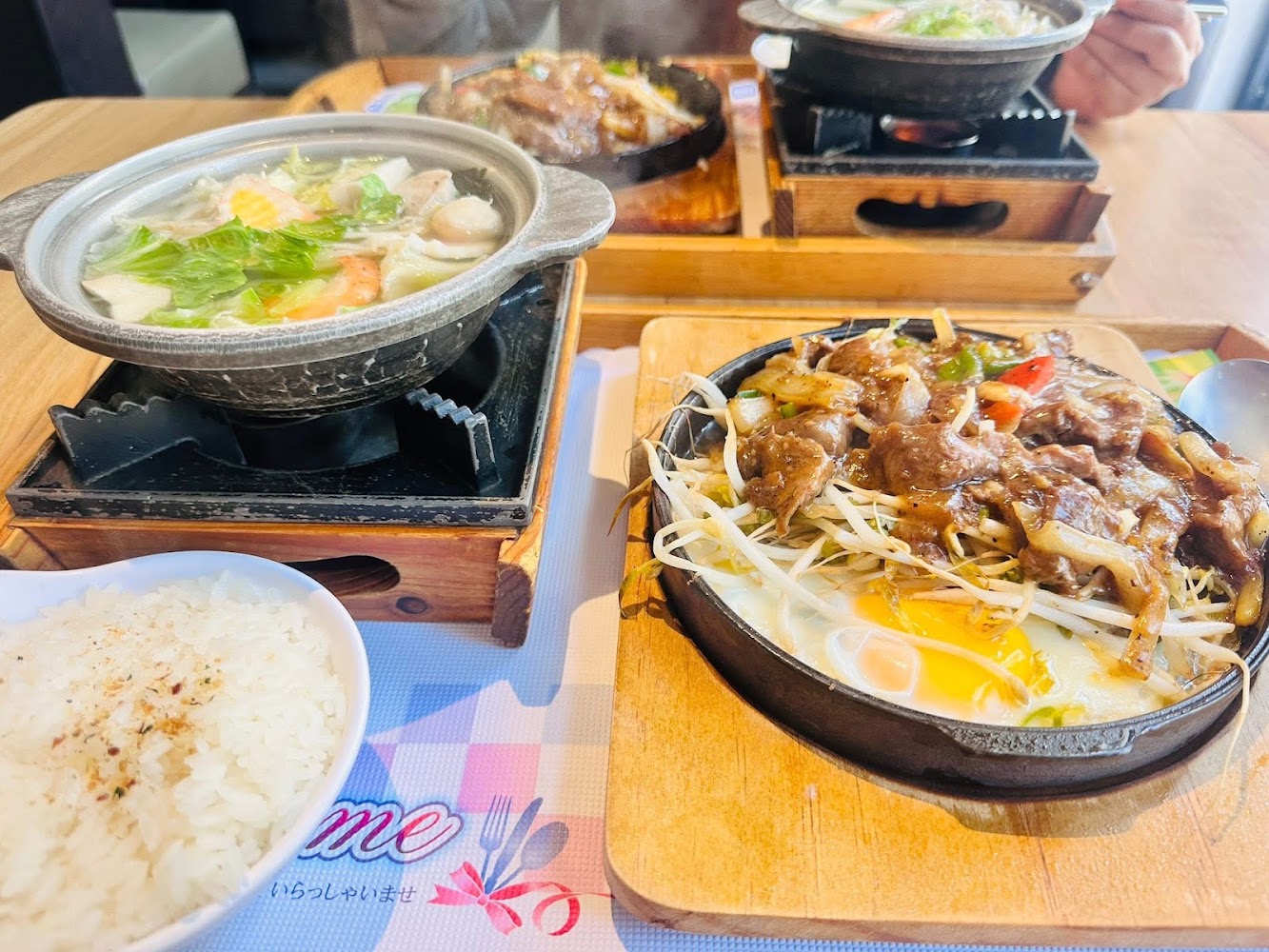 檸檬草美食茶房火鍋與鐵板肉料理套餐