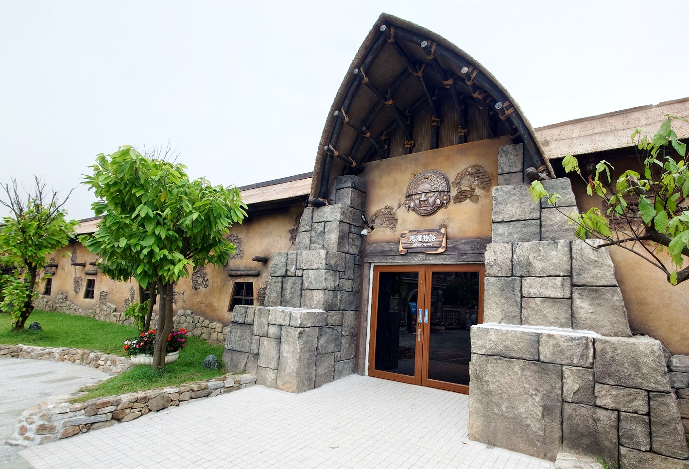 仿古文明風格入口建築