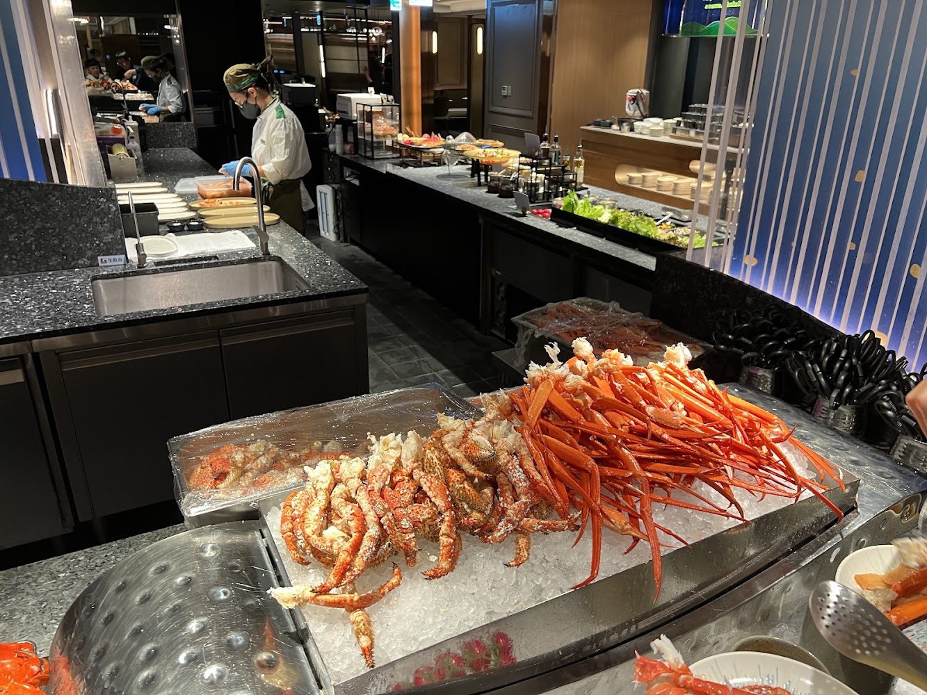 島語高雄漢神店海鮮區蟹腳