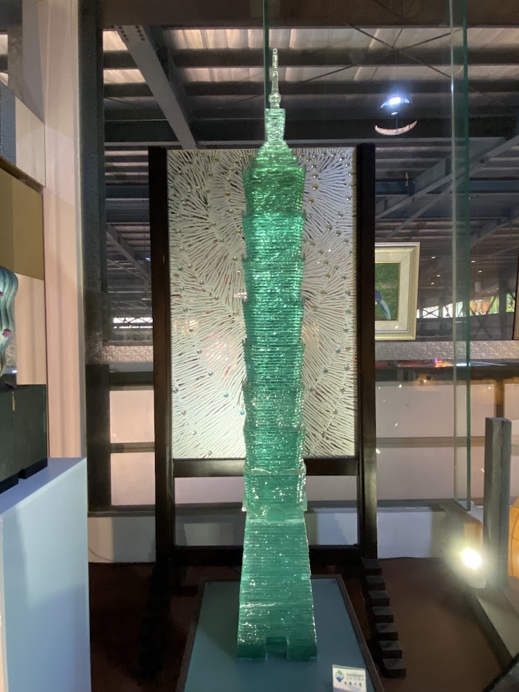 臺灣玻璃館玻璃打造的台北101模型