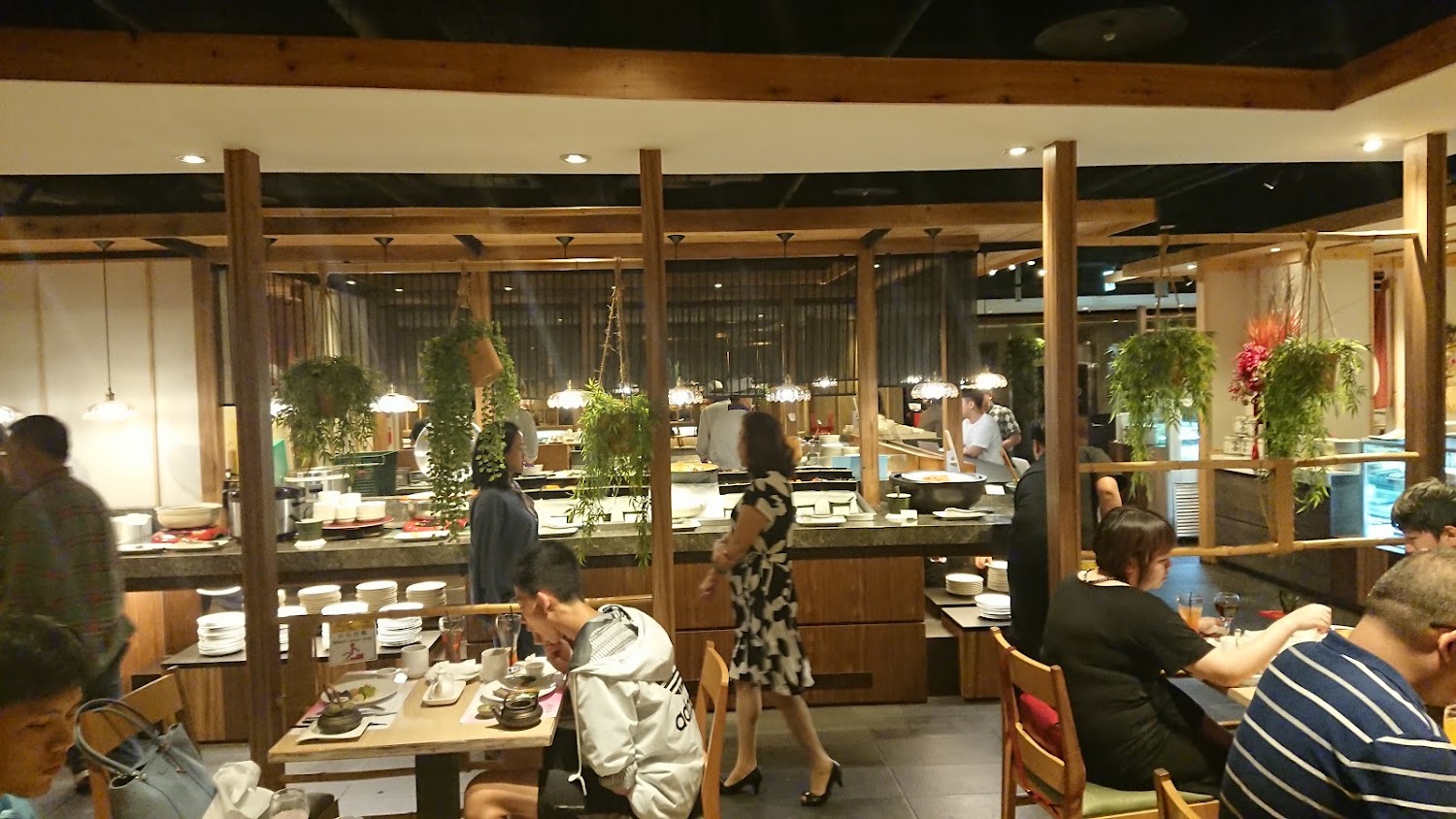欣葉日本料理館前店用餐空間照片