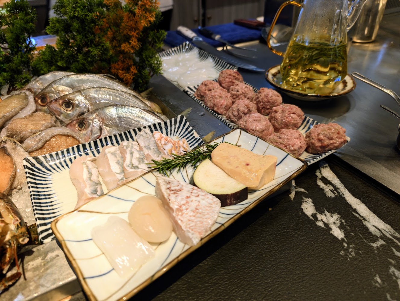 明水然樂海鮮食材展示