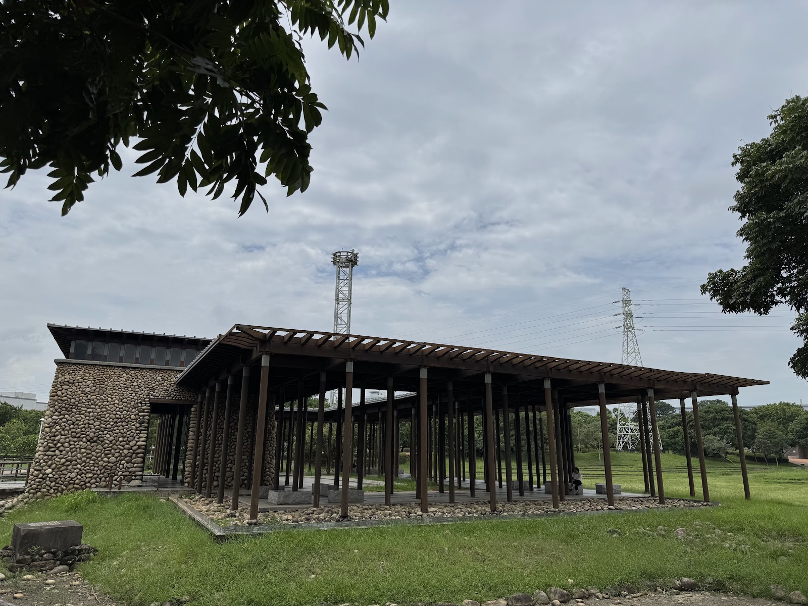 橫山公園石砌涼亭 台中大雅中科公園步道