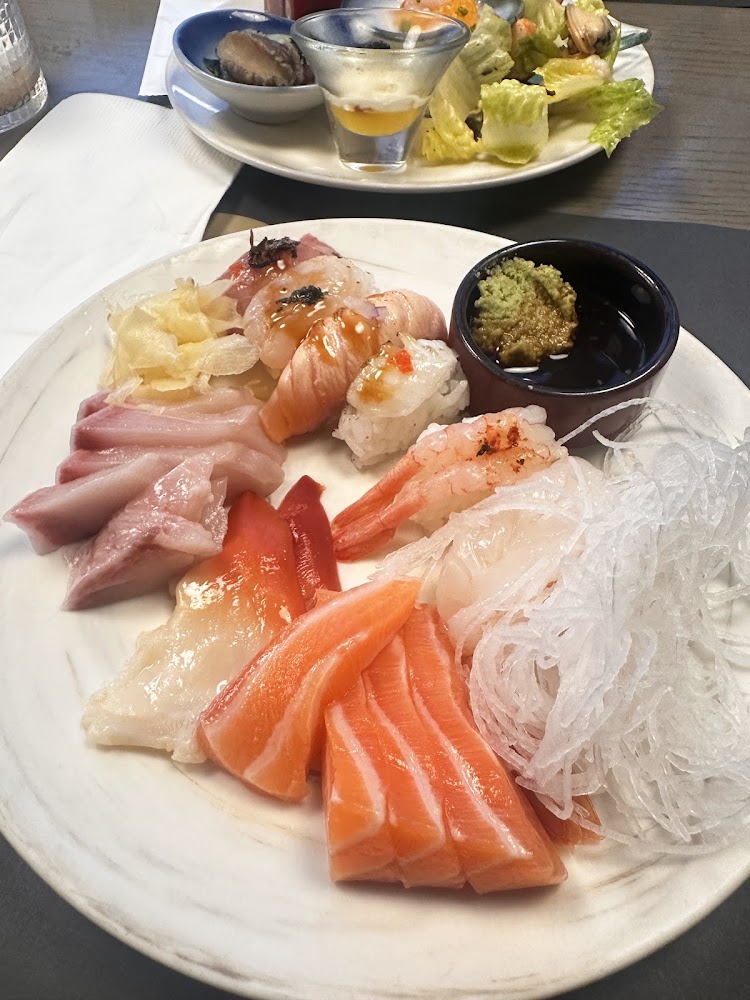 饗饗微風信義店深度評測：46樓高空景觀、自助餐檯動線與必吃甜點一次看