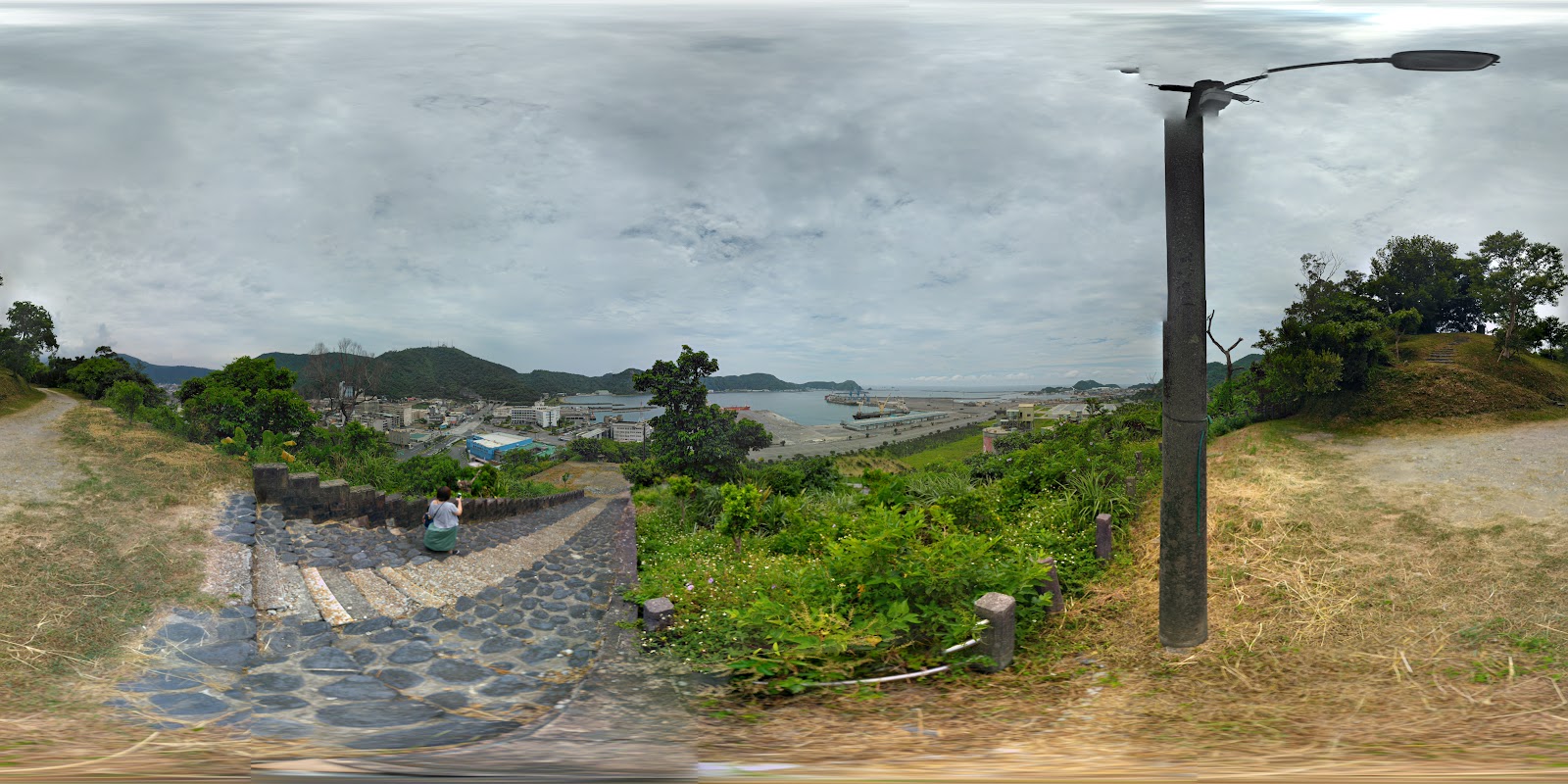 蘇澳砲台山鵝卵石階步道與蘇澳鎮景