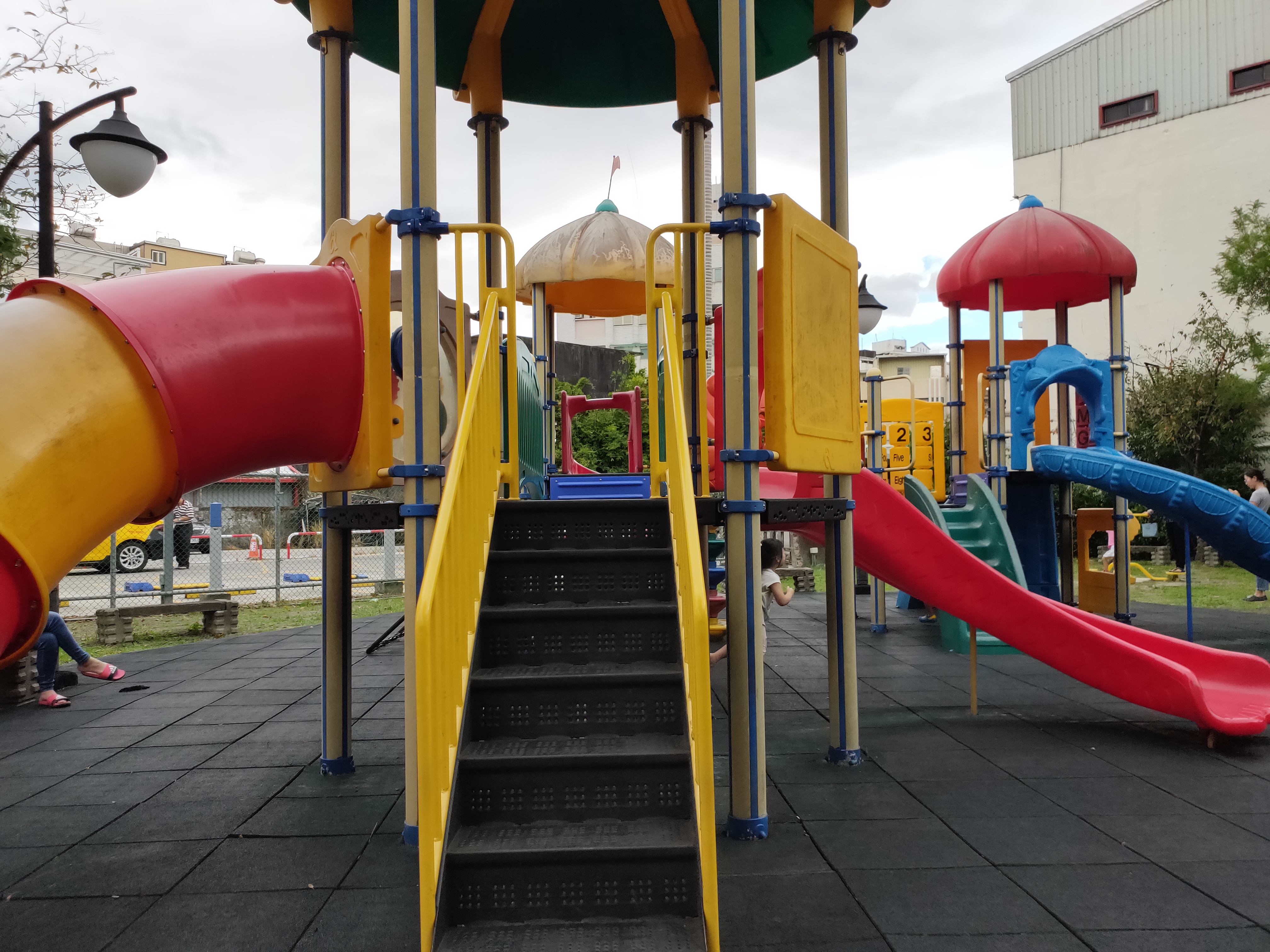 宜蘭市神農公園兒童遊樂設施