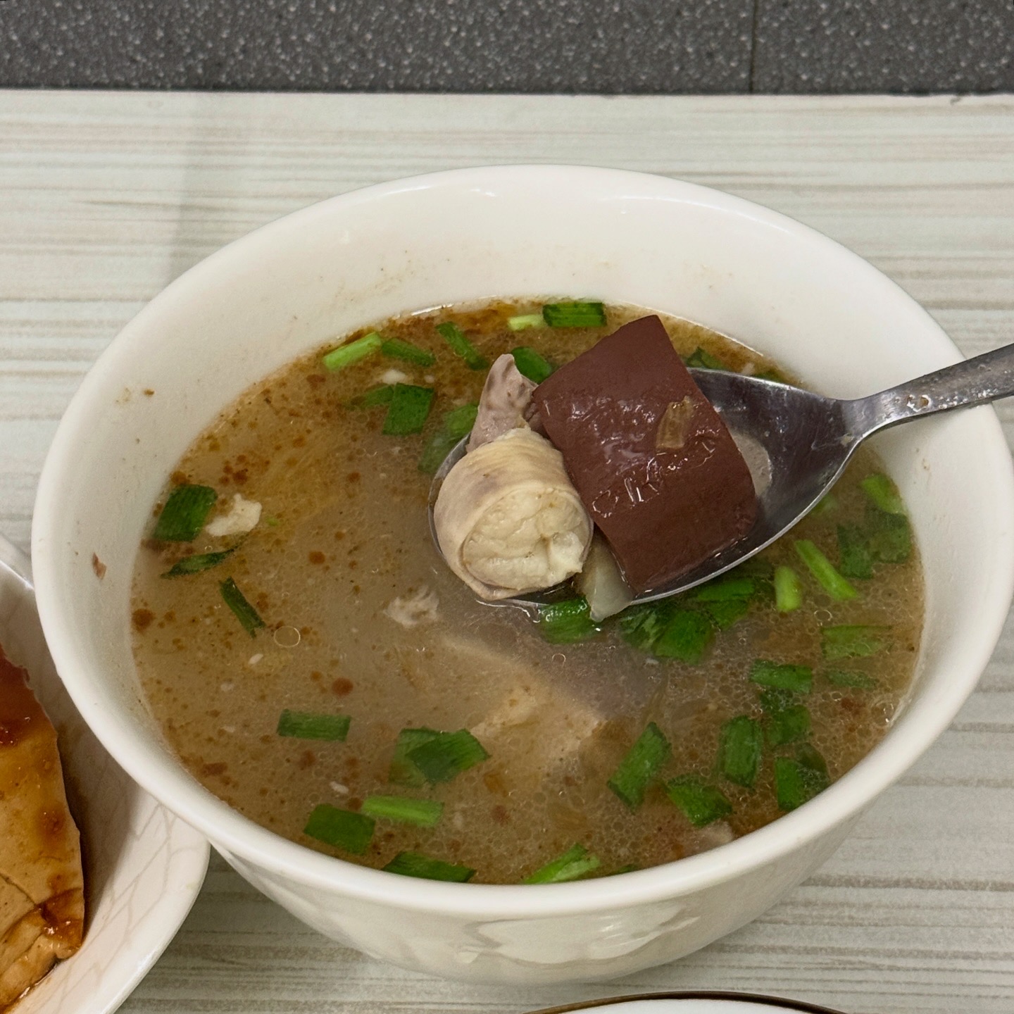 阿亮小吃豬血湯