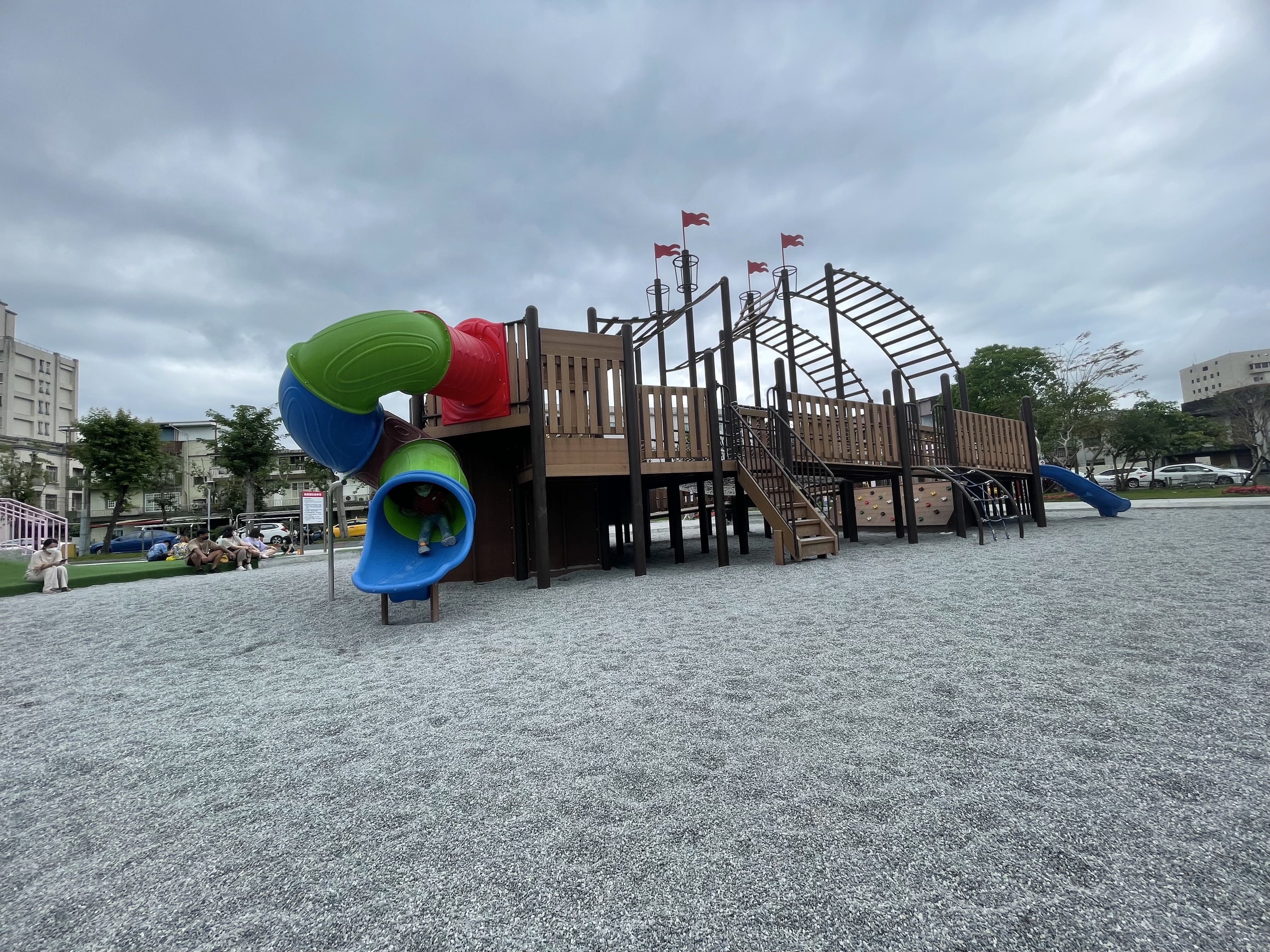 羅東九號公園大型戶外遊樂場
