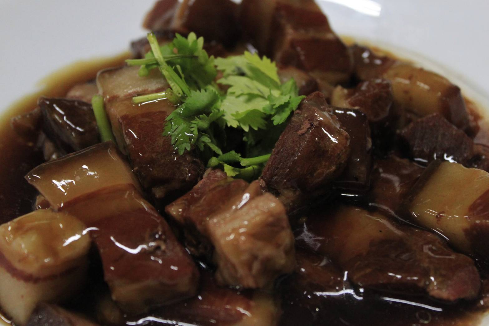 愛徠餐廳南投注意紅燒肉料理