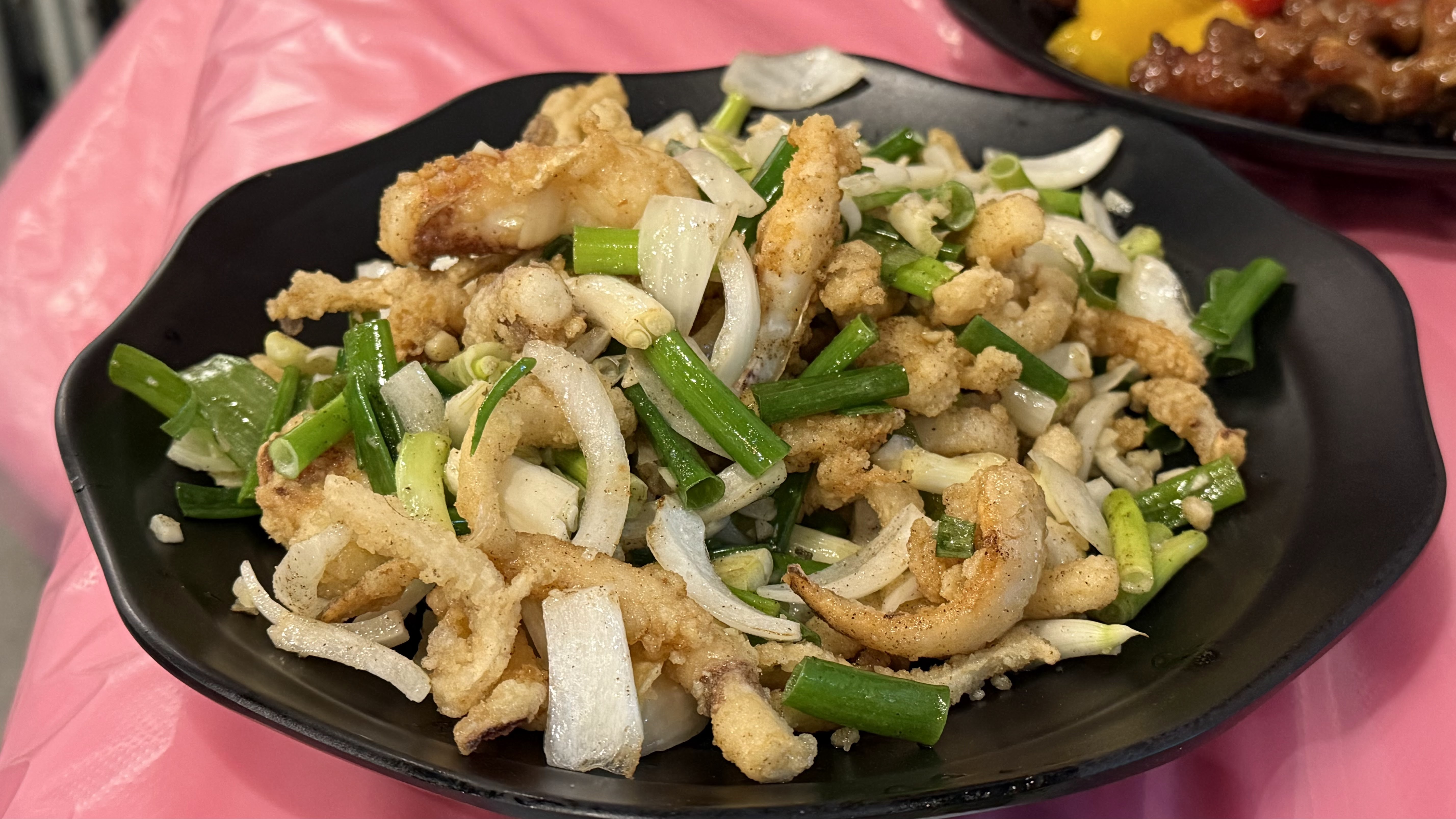 山下人家蔥爆花枝料理