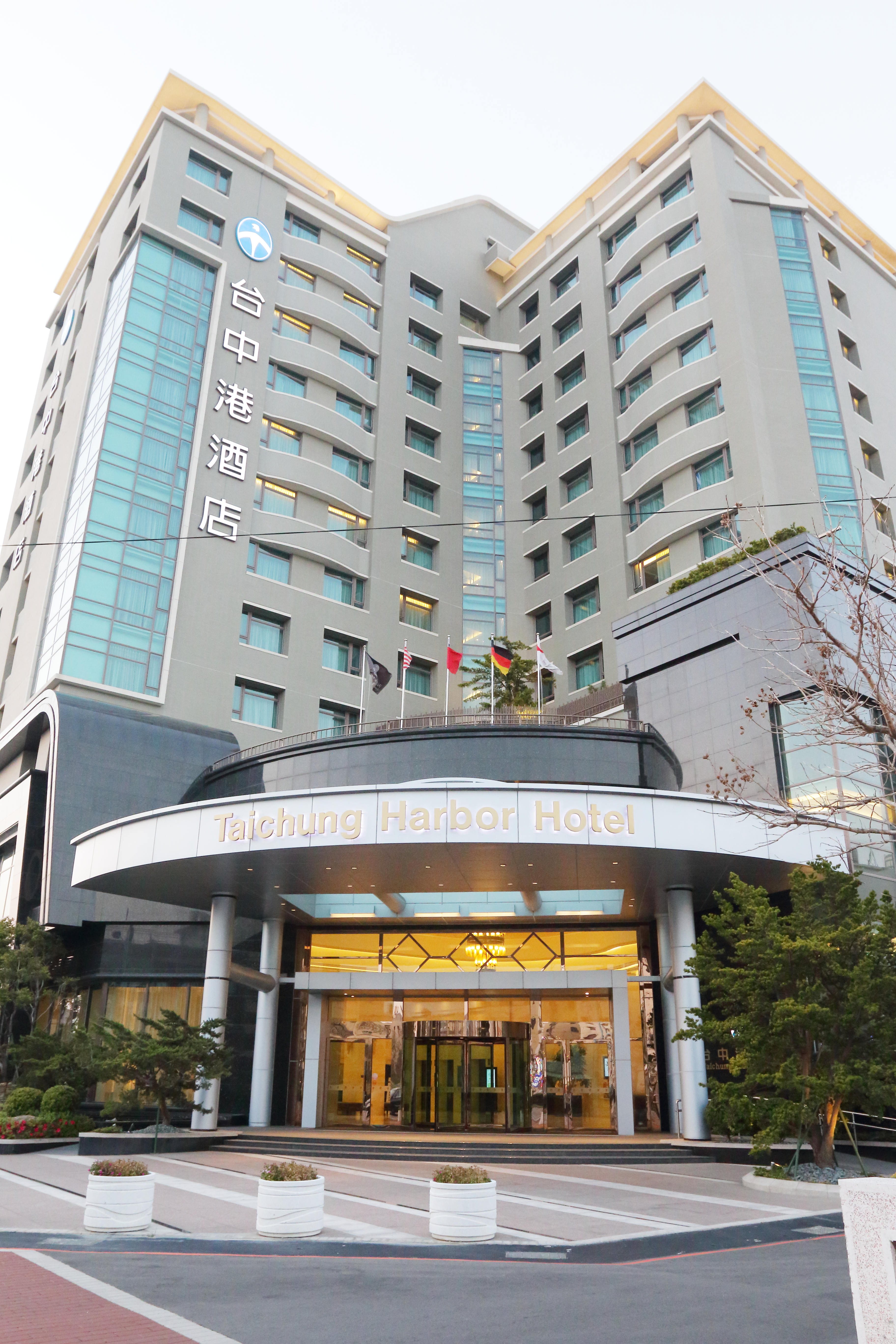 台中港酒店正門外觀