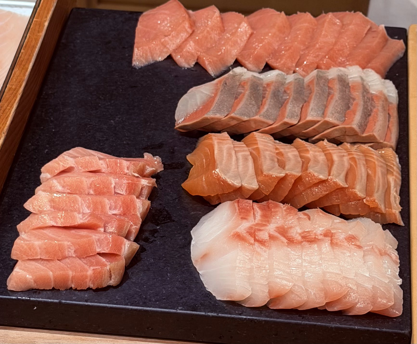 初魚 鮨-台北信義A9生魚片拼盤