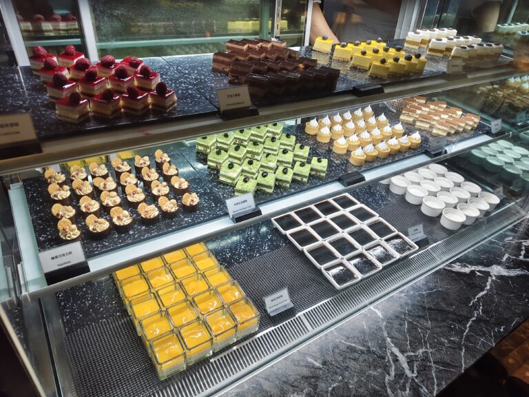 茹曦酒店自助餐深度評測 台北松山 SUNNY BUFFET 用餐環境、必吃菜色與真實評價整理