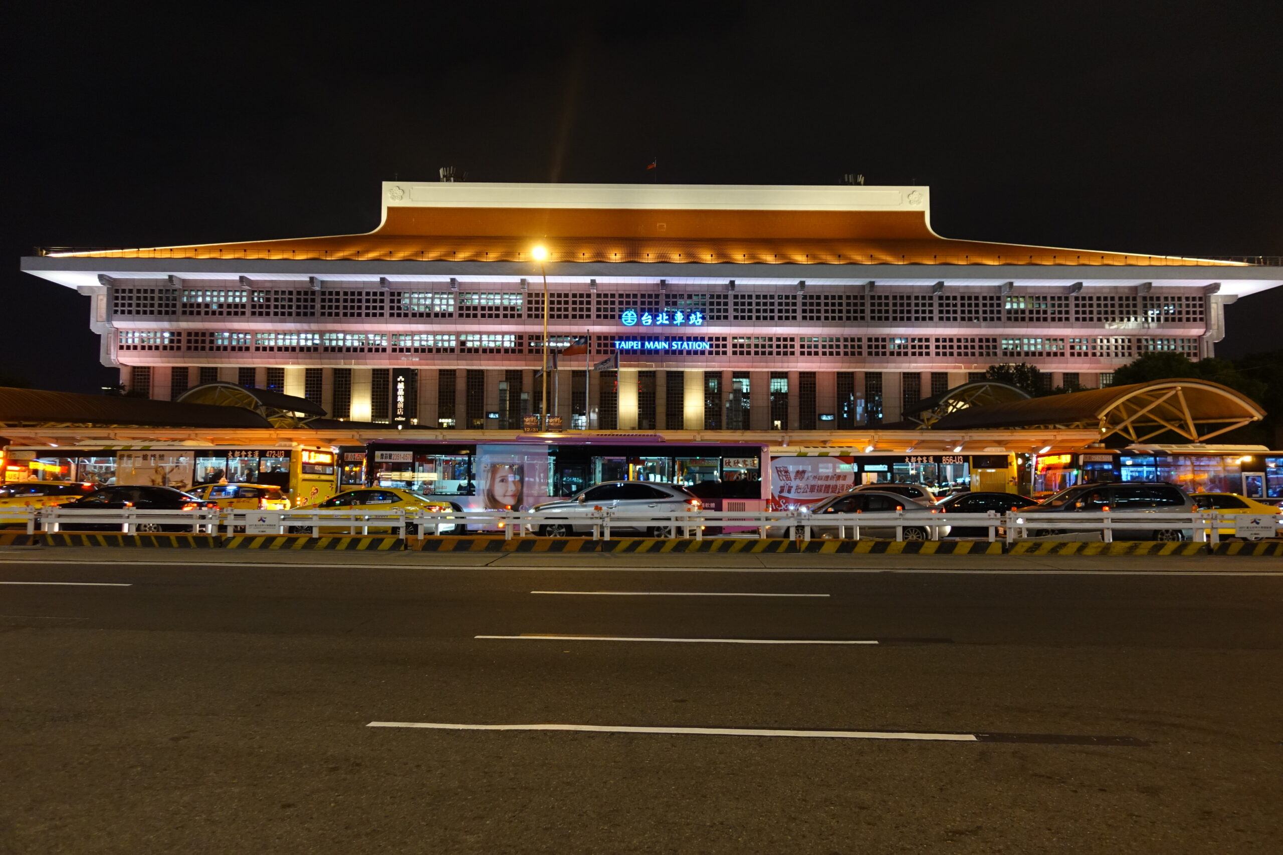 台北車站懶人包 5 大交通核心、轉乘動線、美食商場一次看