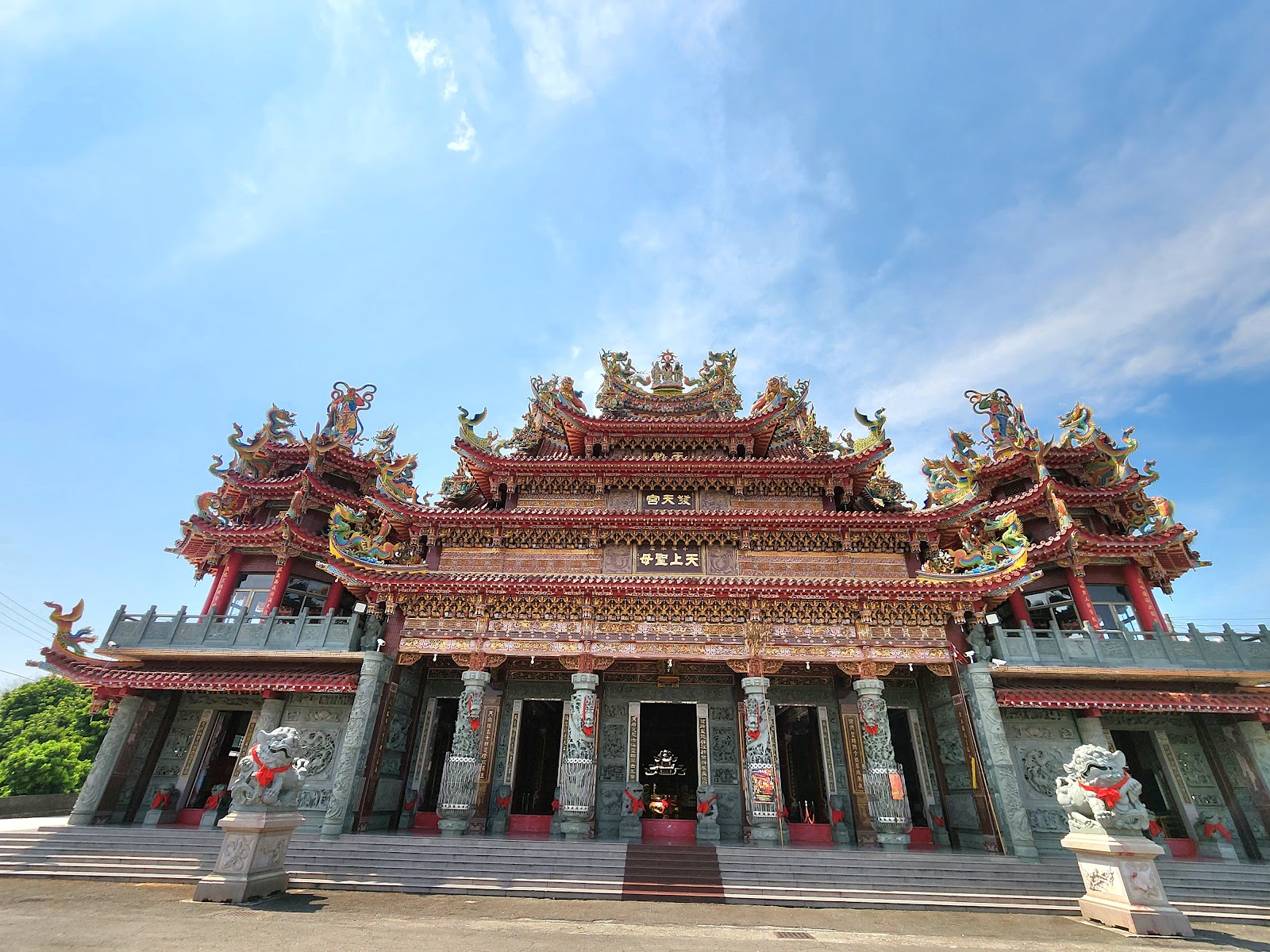小滾水發天宮廟宇正面