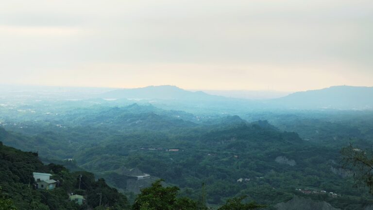 蓮花亭中寮山觀景台黃昏景色