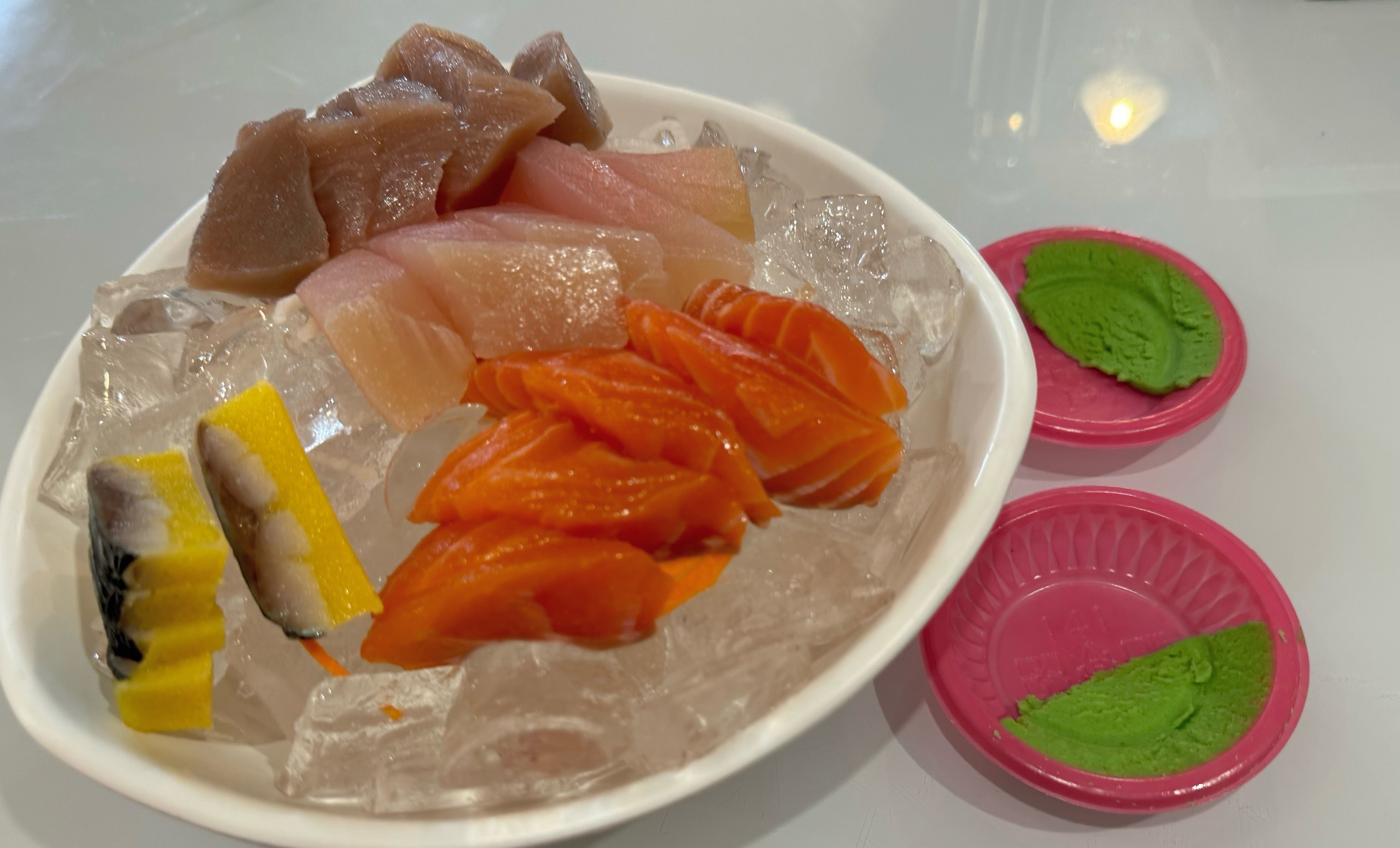 恆春陳綜合生魚片拼盤